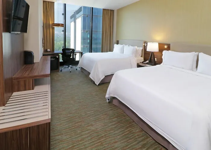 Holiday Inn Express & Suites Monterrey Valle By Ihg San Pedro Garza Garcia